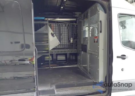 2015 Ford Transit-250 from USA, damaged, VIN 1FTYR2CM8FKA73018